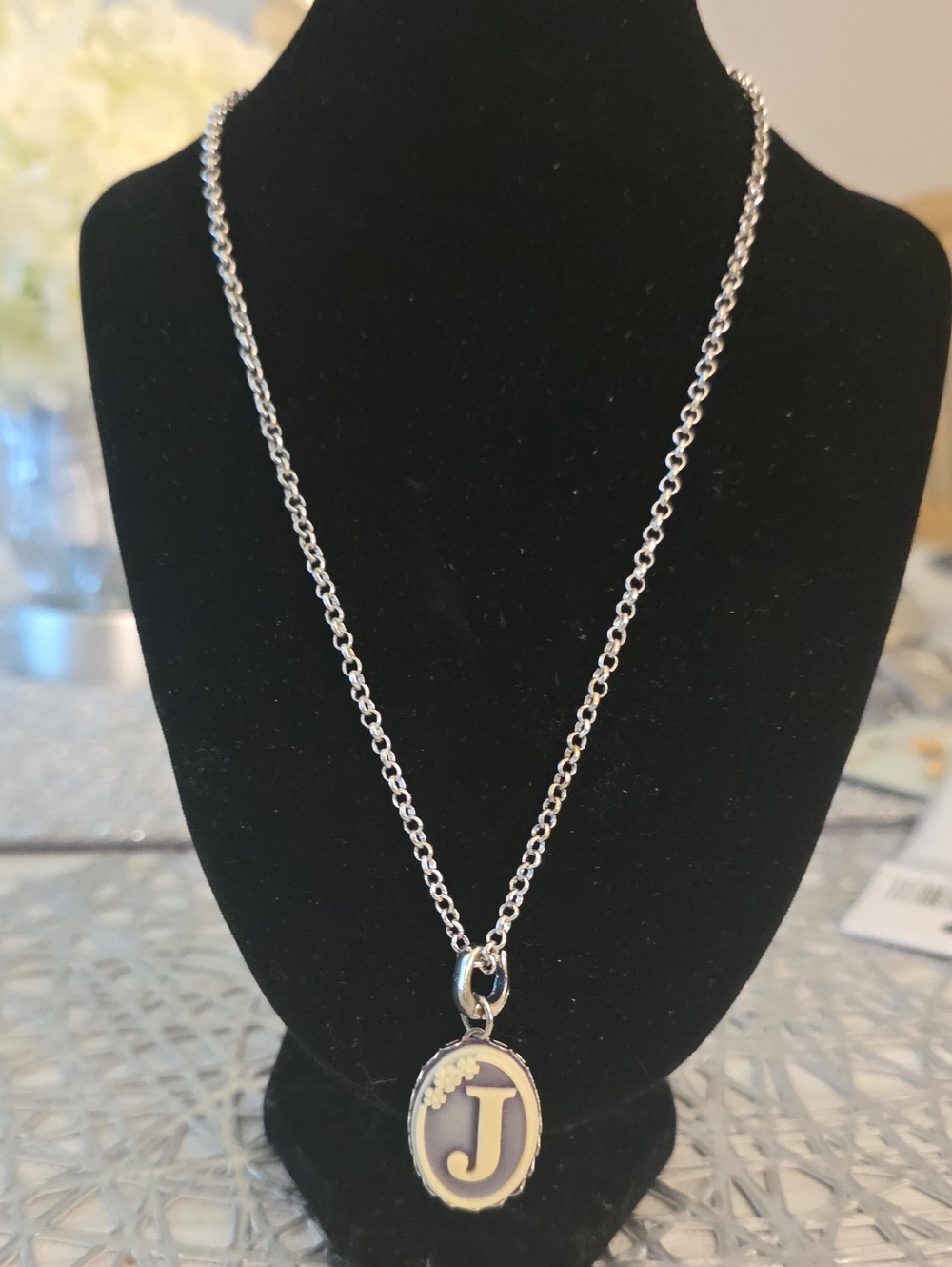 Source Unknown Silver-Tone Necklace with Purple 'J' Initial Pendant